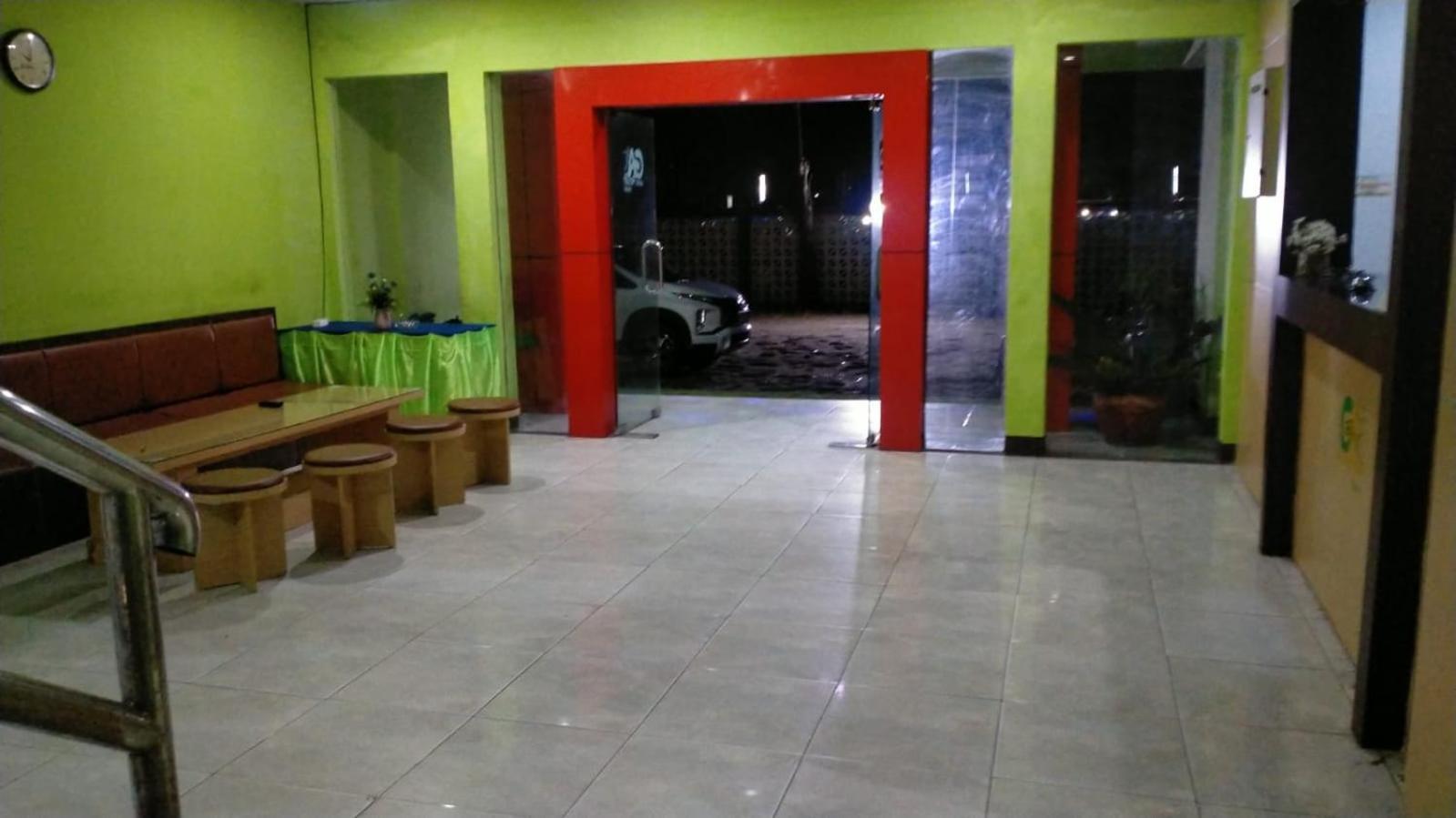 Hotel Grand Atlet Bengkulu Luaran gambar